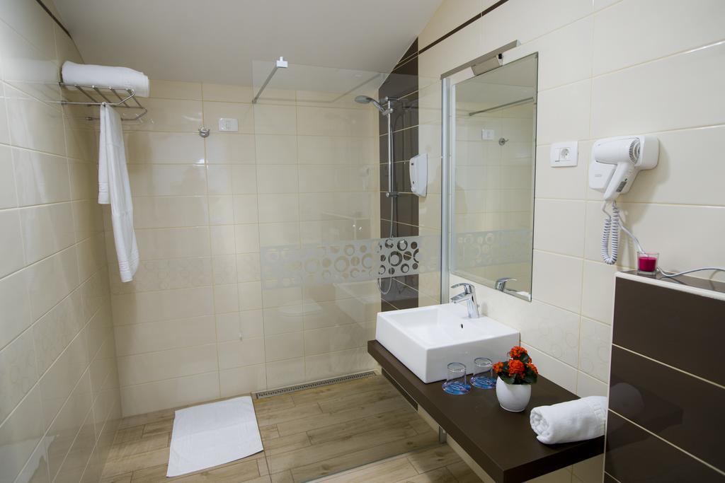 Apartma Grze Postojna Exterior photo