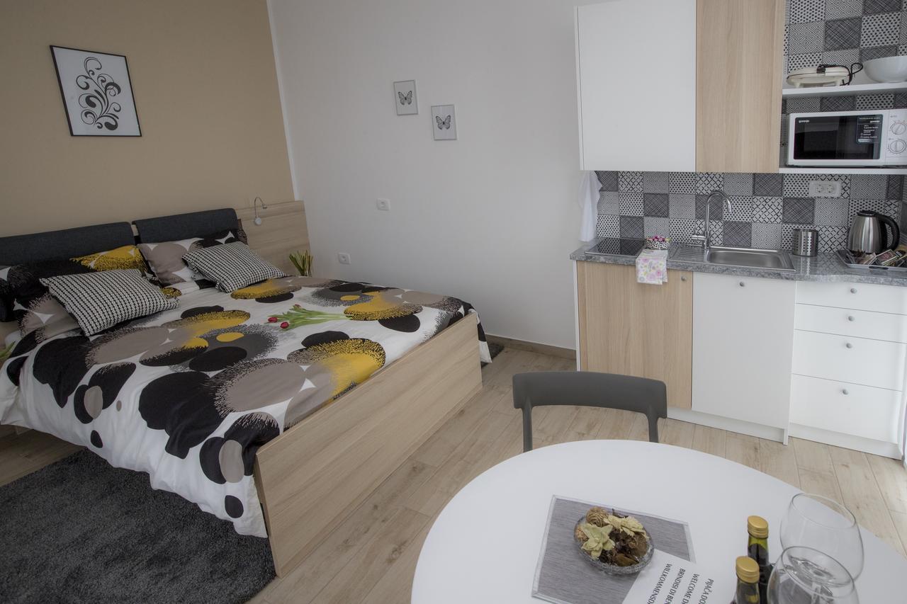 Apartma Grze Postojna Exterior photo